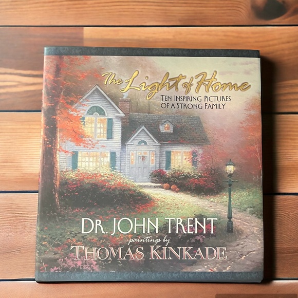 NEW The Light of Home Ten Inspiring Pictures of A Strong Family Trent/Kinkade - Picture 1 of 6